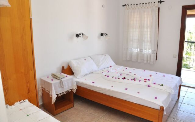 Gloria Tibi Jarra Hotel