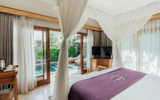 Swan Keramas Bali Villas