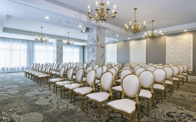 Halifax Tower Hotel & Conference Centre, Ascend Hotel Collection