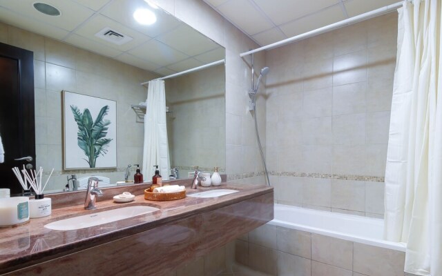 Manzil - Stylish 2BR in Dubai Marina nr Dubai Eye