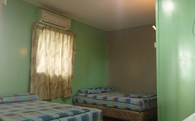 Bayu Tioman Chalet