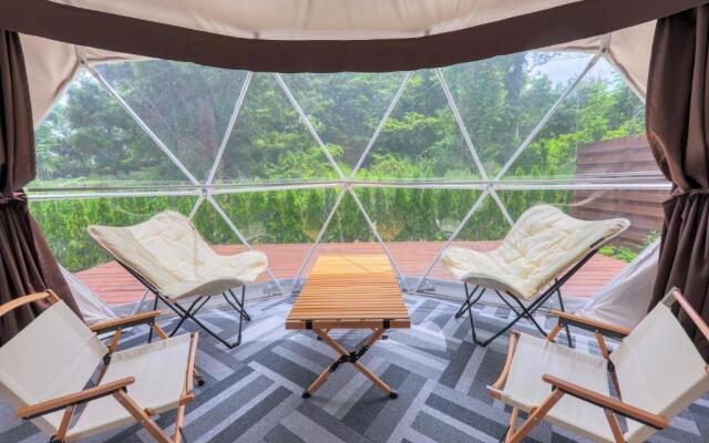 Glamping Resort Varie