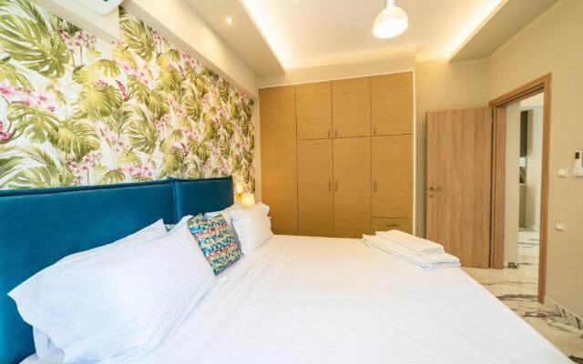 Thomas Villa Hersonissos - Private Pool - Sleeps 6
