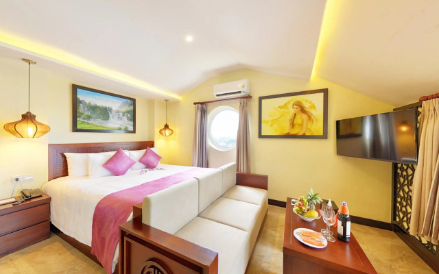 River Suites Hoi An Hotel