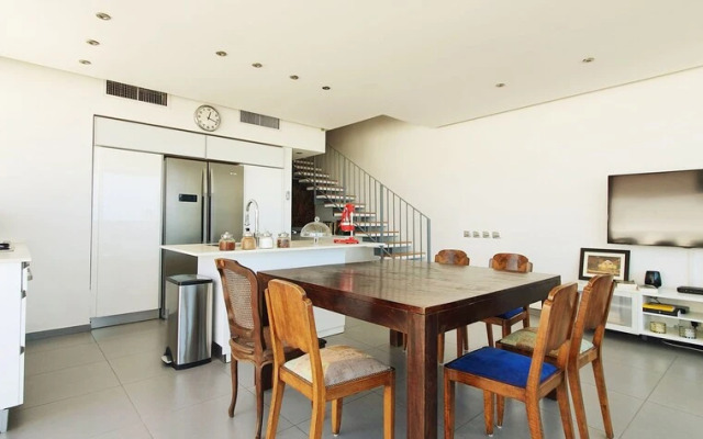 2BDR Roof Top Sea View Neve Tsedek TL56