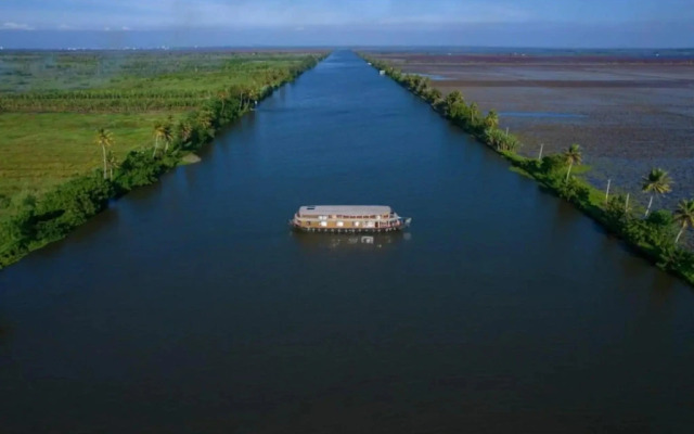 Coco Houseboats, Alleppey