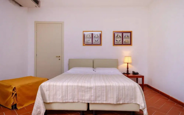 Apartment With Balcony in Poggio All'agnello