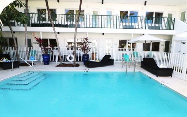 Seaside All Suites Hotel