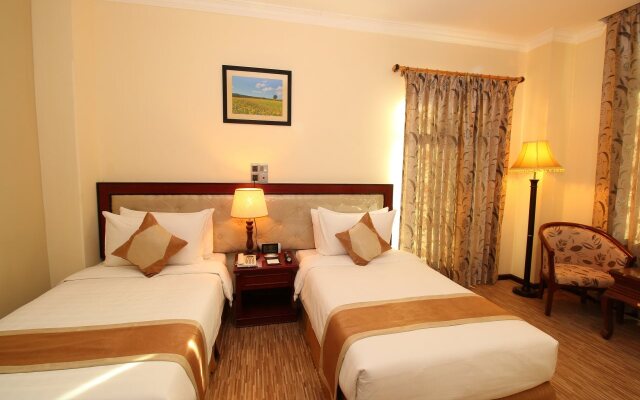 Victoria Palace Hotel