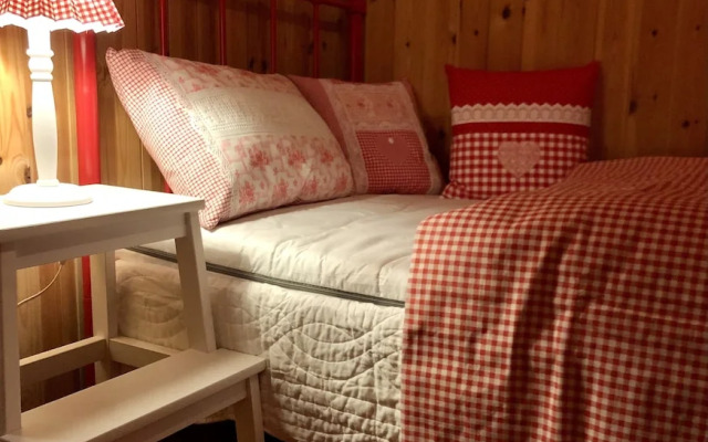 Charming Chalet With Mountain View Near Arosa for 6 People House Exclusive use