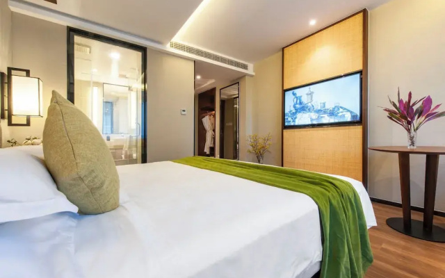 SSAW Boutique  Shanghai Chengman Huangpu Rive