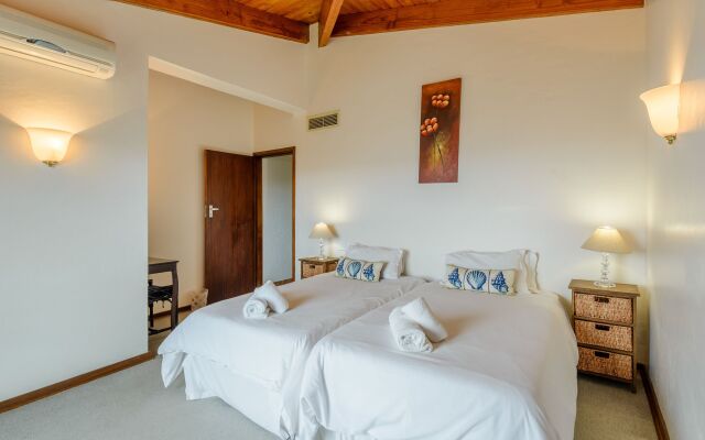 San Lameer Villa Rentals 1938