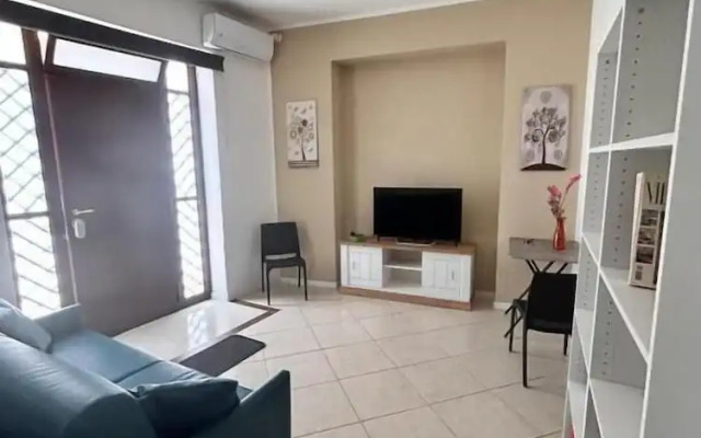 Leam Apartment