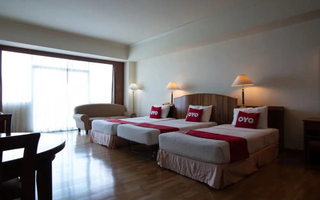 Ayutthaya River View Hotel