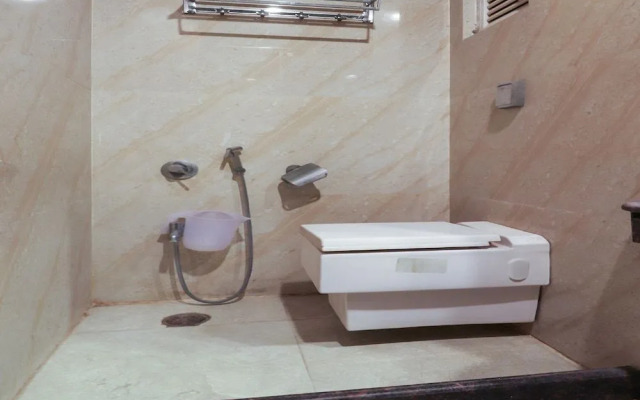 City Club & Hotels By Oyo Rooms