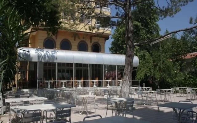 Erdek Sun Beach Hotel