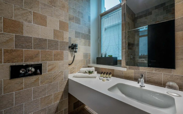 Artagonist Art Hotel