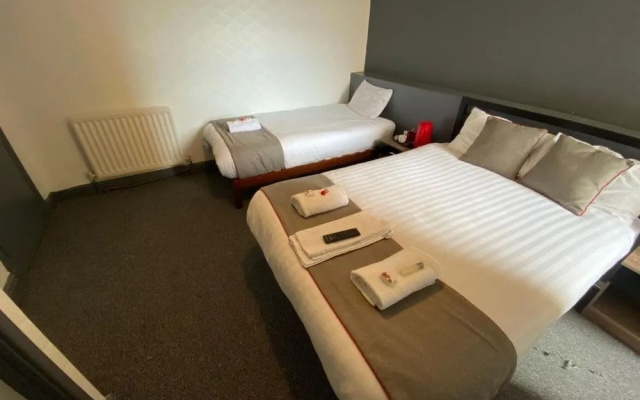 Bank St Hotel