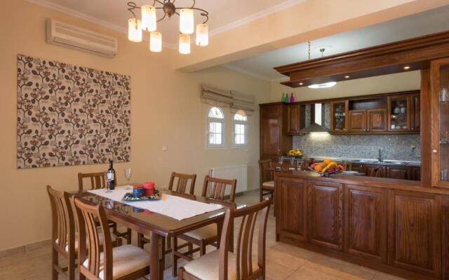 Corfu Villa Kokkini with swimming pool