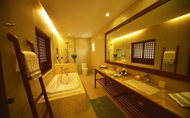 CML Beach Resort & Water Park