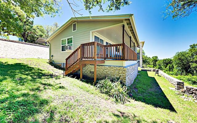 Los Escondidos - 2 Br Home