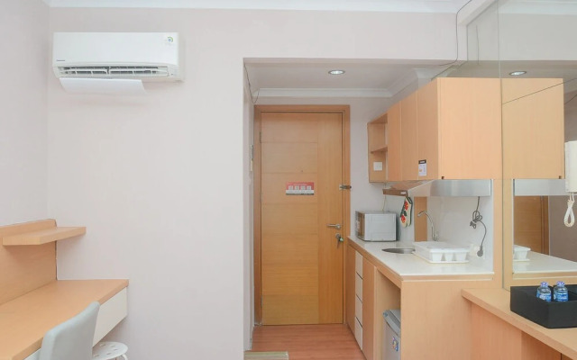 Comfort and Stylish Studio Signature Park Tebet Apartment