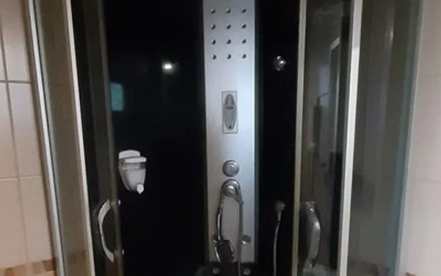 Aymini Hotel