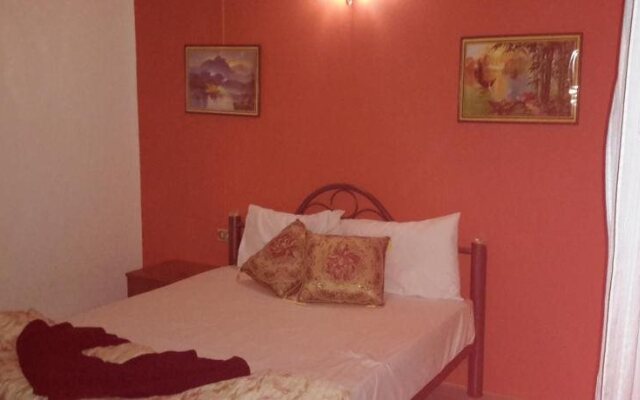 Cheap Rooms Guesthouse