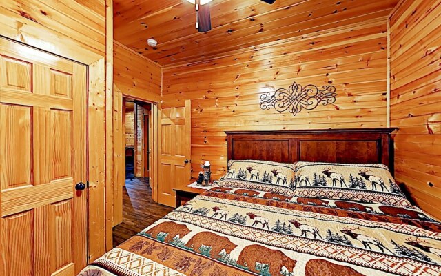 1268 Sevierville - 4 Br Cabin