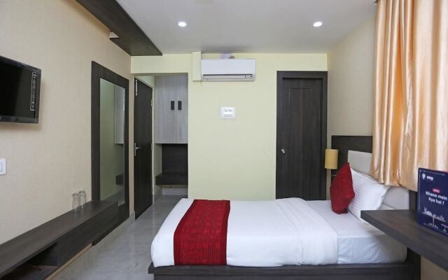 OYO 6709 Hotel L N International
