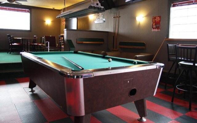 Esterhazy Motor Hotel