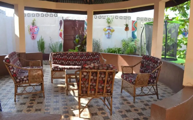 Fully Air-condition 3bed Villa - Wifi - hot Water