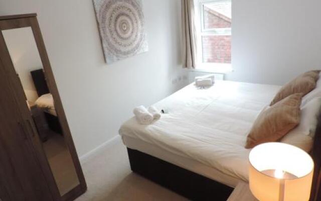 Park House - City Centre Apartment
