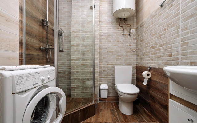 Sea of apartments on Flower Street