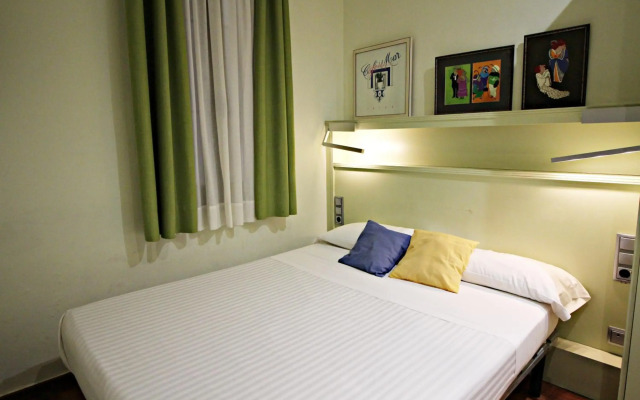 Hotel Annex