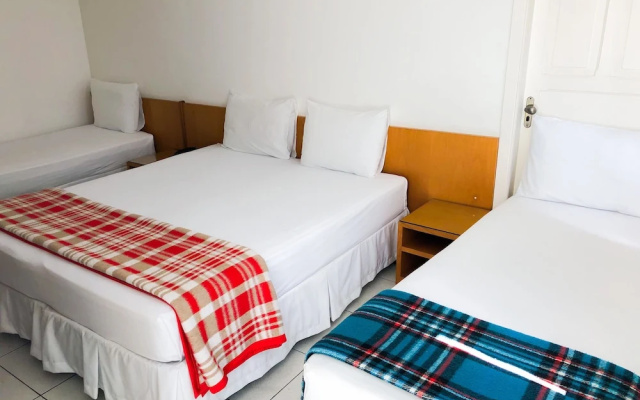 Dom Pedro Hotel