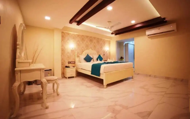 OYO 14759 Hotel President