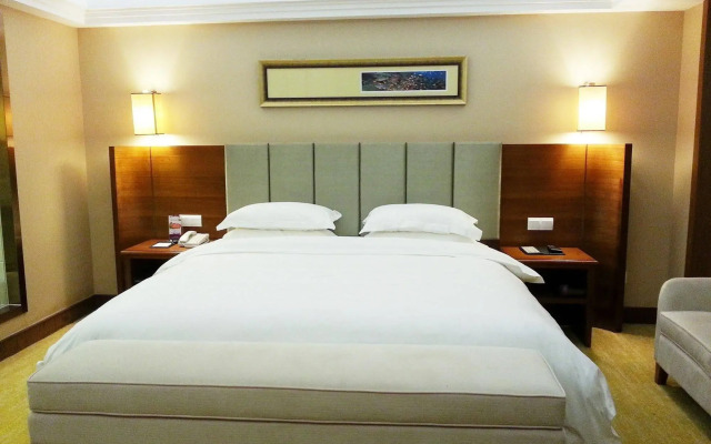 Meahood Hi-Thai Hotel