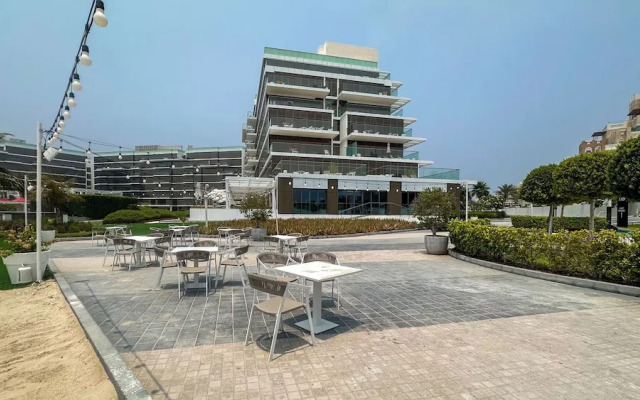 Waves - Premium Seaside Retreat With Private Beach