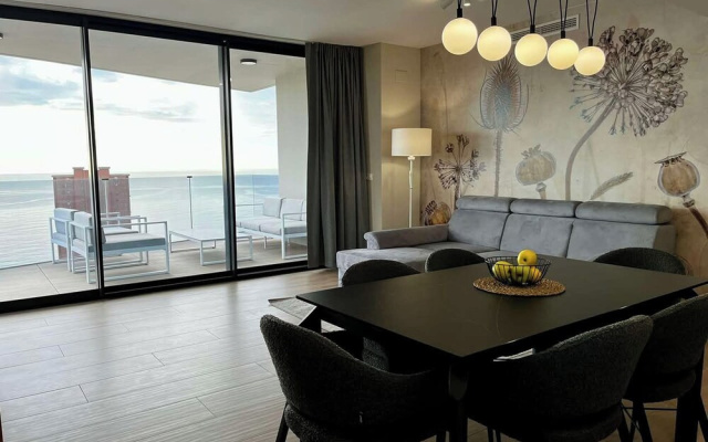 Torre Sakura By Leo Apartments
