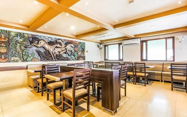 Fabhotel Sri Krishna Suites