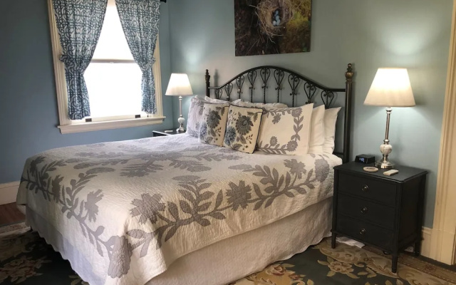 Carolina Bed & Breakfast