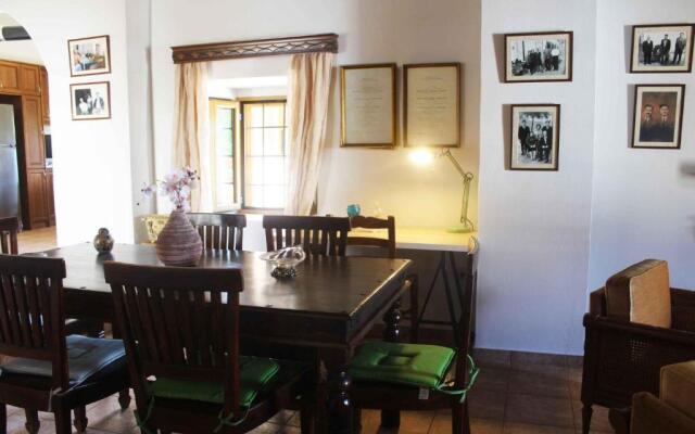 The house under Asterousia