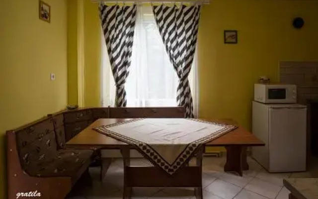 Sárgarigó Vendégház