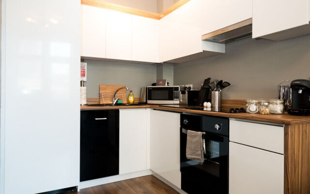 Aaron Wise Serviced Apartments