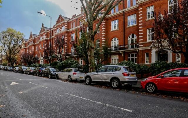Stunning Maida Vale Apartment