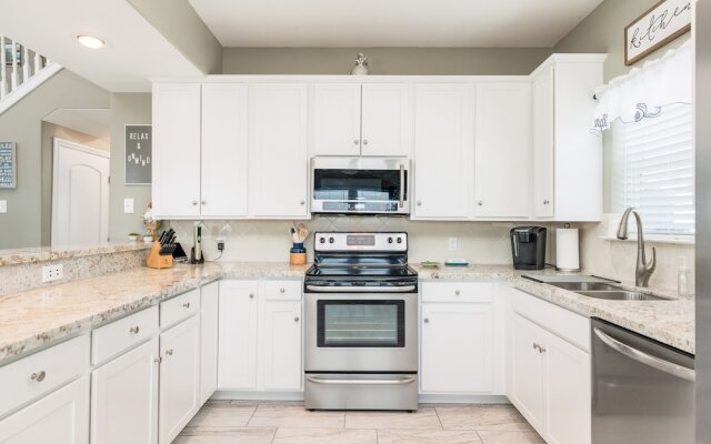 Fort Bend - 3 Br Home