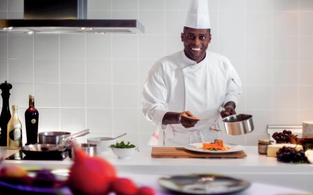 Pullman Paris Tour Eiffel Hotel