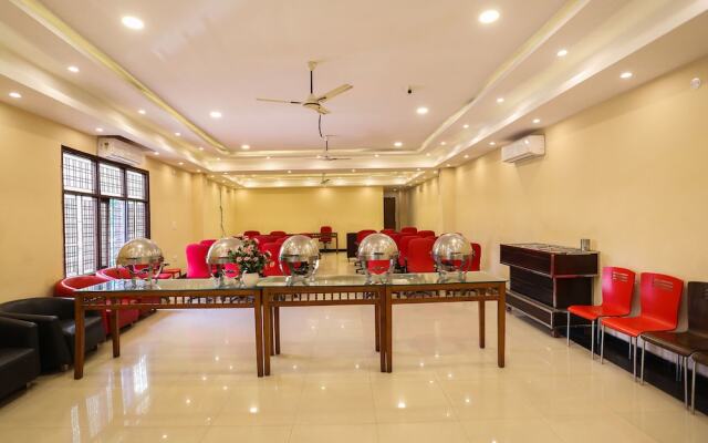 FabHotel GK Residency