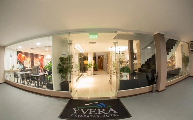 Yvera Cataratas